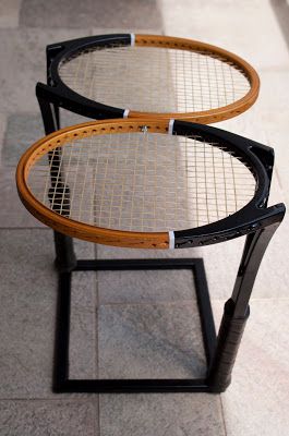 Chaise en raquette de tennis